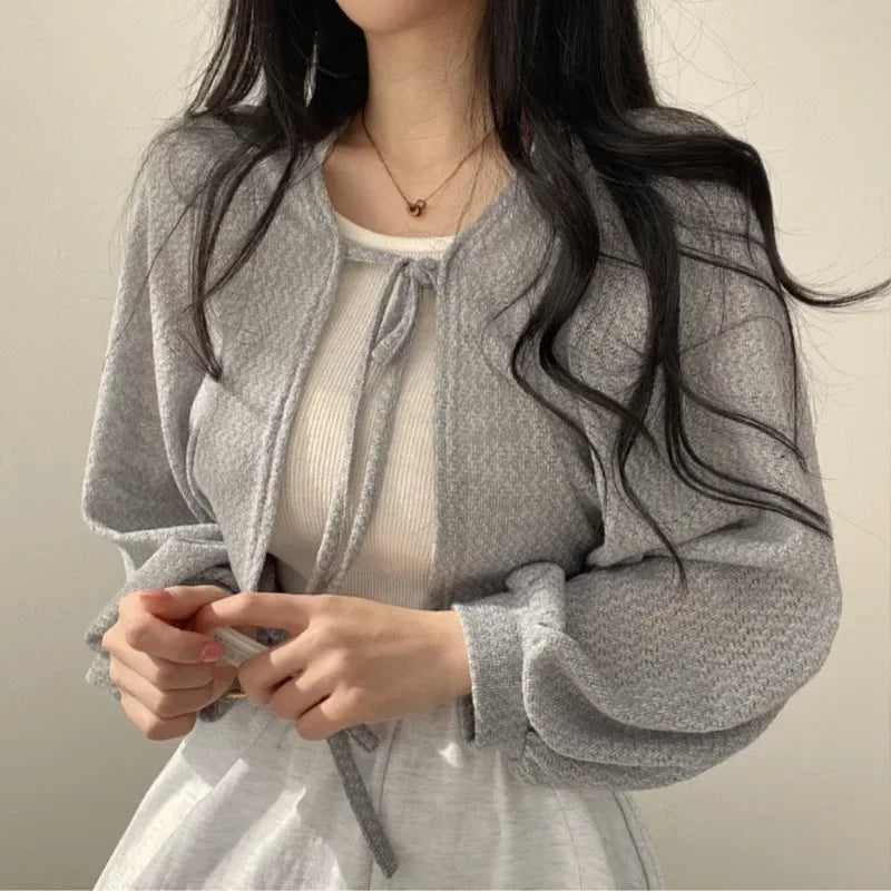 Cardigan Feminino de Renda Estilo Coreano – Manga Lanterna e Proteção Solar