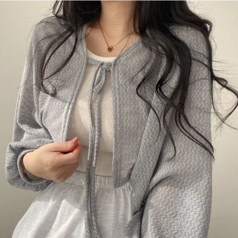 Cardigan Feminino de Renda Estilo Coreano – Manga Lanterna e Proteção Solar